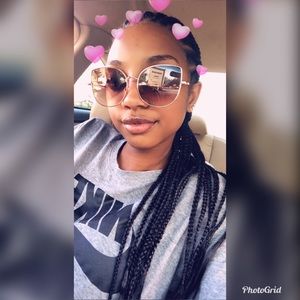 Meet your Posher, Jamie